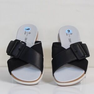 Clarks Women Black Cloudsteppers Eliza April Cross Strap Adjustable Sandals NWOB
